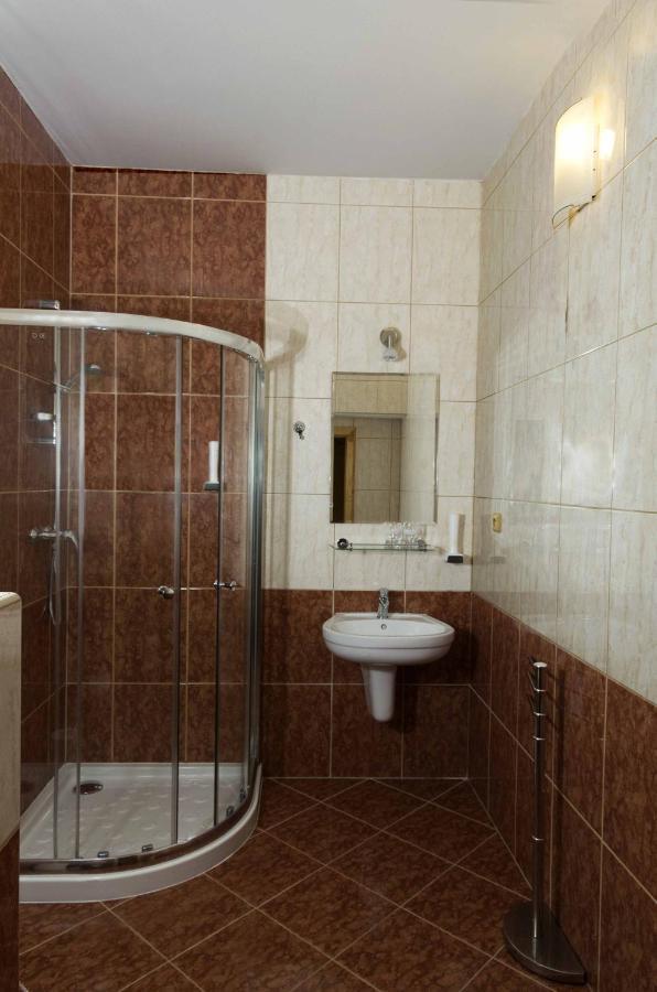 Hostinec U Zlate Lipy Noviny pod Ralskem Екстер'єр фото